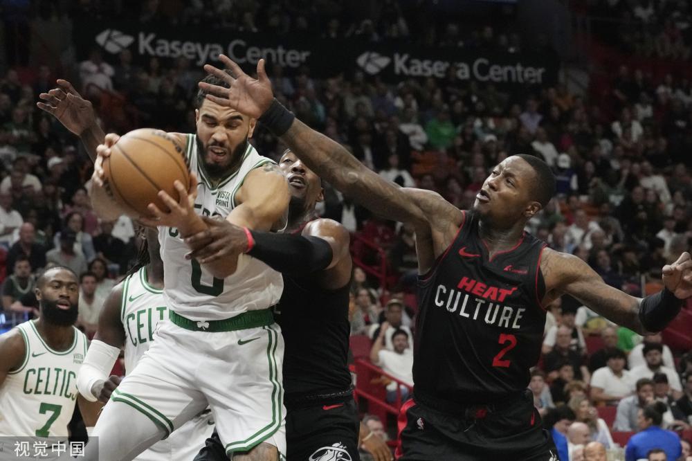 球迷们期待 球迷们期待