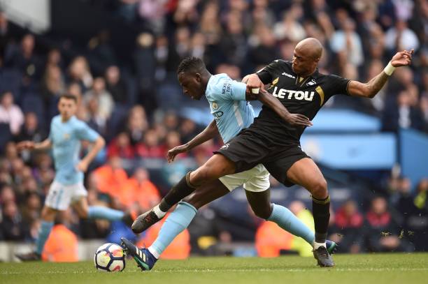 逐步放开外 逐步放开外